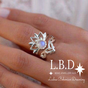 moonstone ring -Laihas Bohemian Dreaming