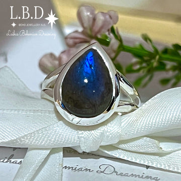 Laihas Classic Chic Raindrop Labradorite Ring Gemstone Ring Laihas Bohemian Dreaming -L.B.D