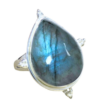 Laihas Zahli Raindrop Labradorite Ring